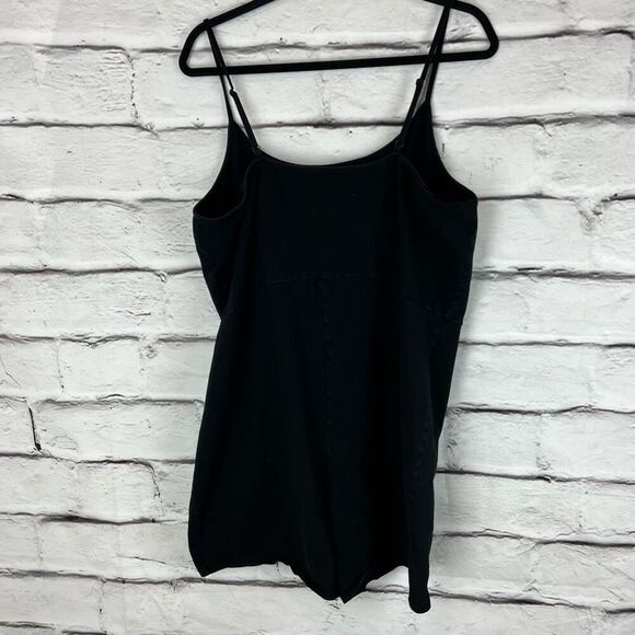 Torrid Plus Size 4 Black Bike Short Playsuit Casual romper - Picture 6 of 7